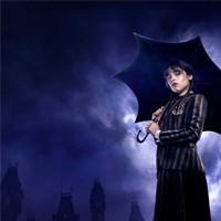Suspension Mercredi Addams personnalisée - Lampe de chevet Mercredi